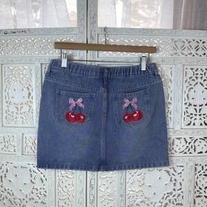 Denim Mini Skirt Cherry‎ Pockets Sz Medium Fruit Y2K Medium Wash Coquette